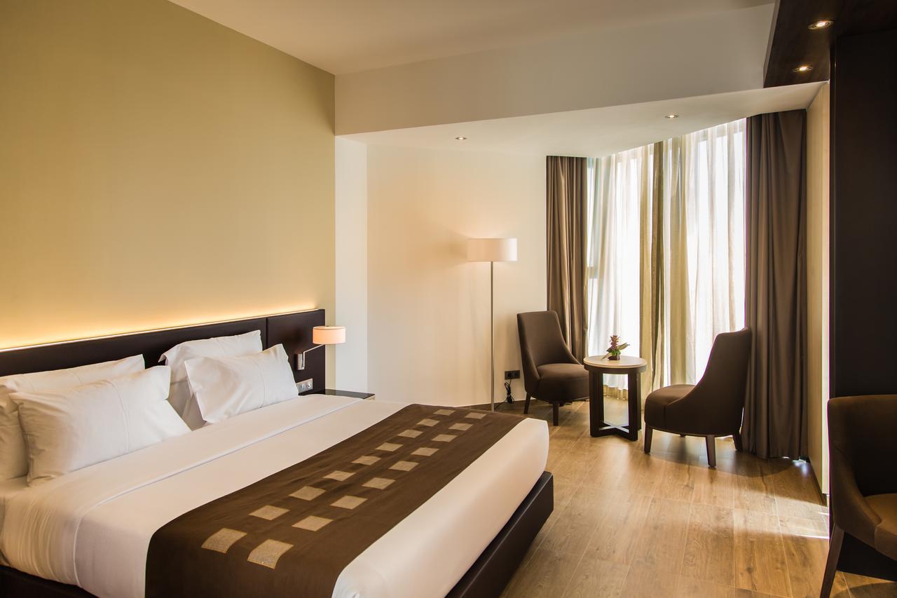 Azalai Hotel Абиджан Экстерьер фото