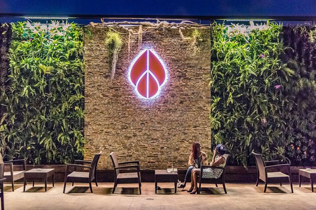 Azalai Hotel Абиджан Экстерьер фото